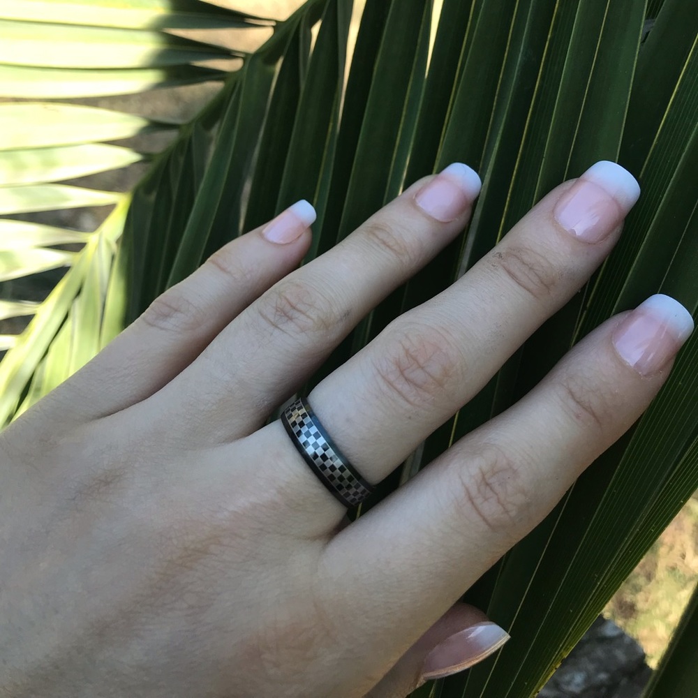 NWT stainless steel ring - Picture 4 of 4